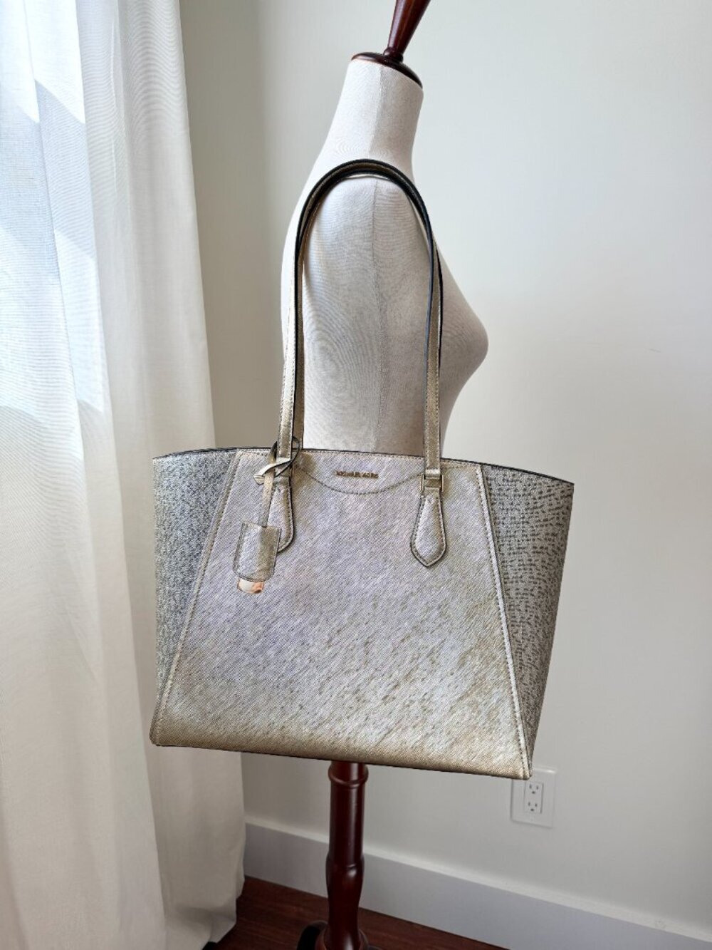 NEW Michael Kors Taryn Large Leather Tote bag - Picture 4 of 10